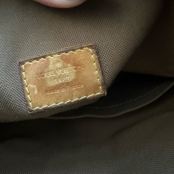 Louis Vuitton Vintage Monogram Looping bag - Picture 2 of 6